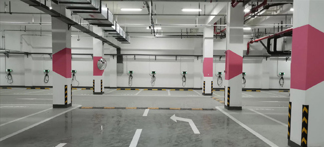 최신 회사 사례 7KW 집의 EV 충전소