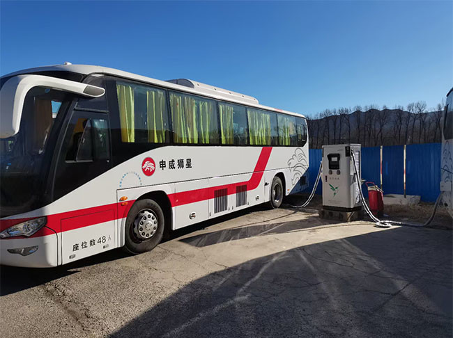 최신 회사 사례 첸 현에서 120KW DC 충전소